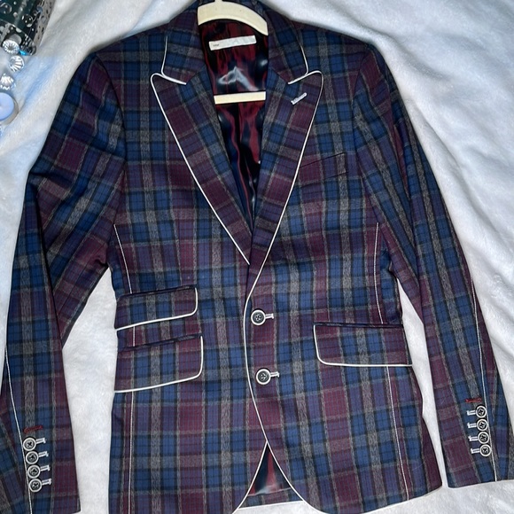 Initial sport jacket - Picture 3 of 13